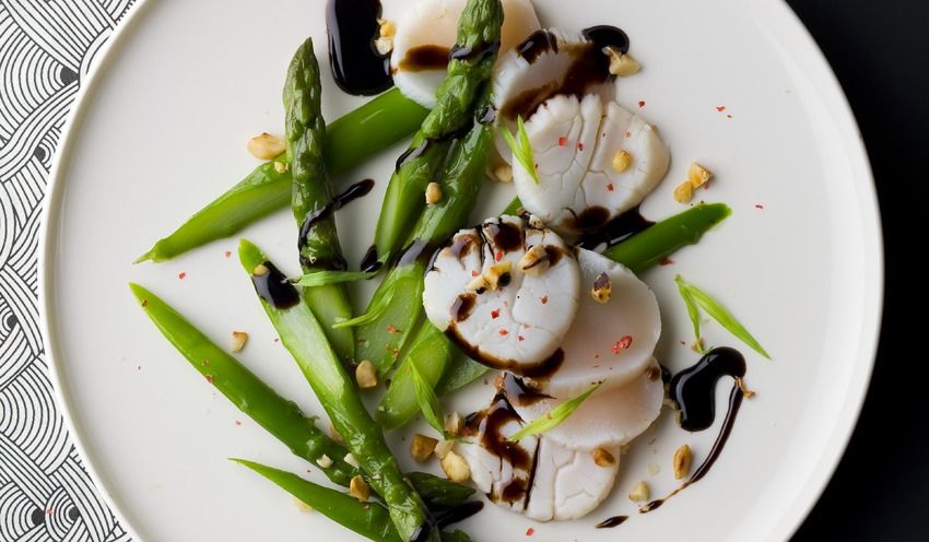 Recette Salade D Asperges Et De St Jacques Mi Cuites Aux Noisettes