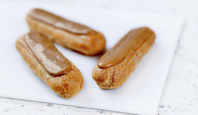 4 ECLAIRS CAFE PICARD