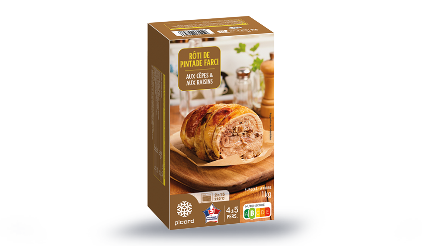 Rôti de pintade farci, farce aux cèpes et aux raisins — vue 3