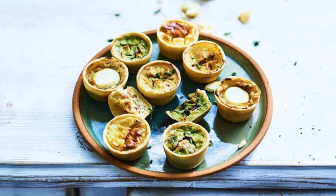 15 MINI-QUICHES 270G