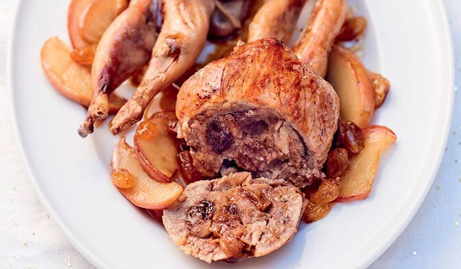 2 cailles farcies, farce aux pommes et aux raisins