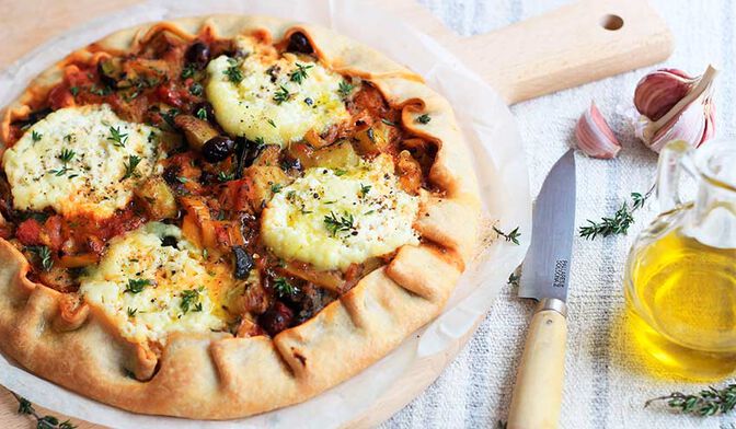 Tarte à la provençale aux légumes et chèvre