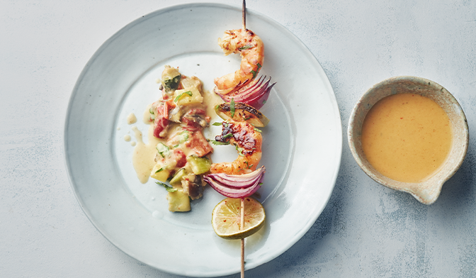 Brochettes de crevettes acidulées et légumes au curry thaï par Thierry Marx