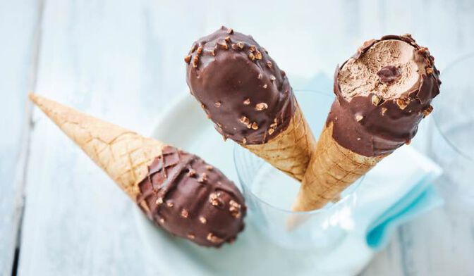 4 cônes chocolat