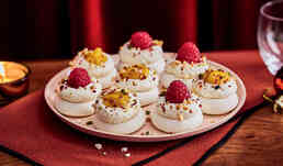 8 MINI PAVLOVA