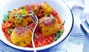Boulettes de cabillaud au safran en sauce tomate