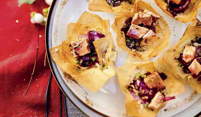 Corolles à la compotée d’oignons rouges et au foie gras