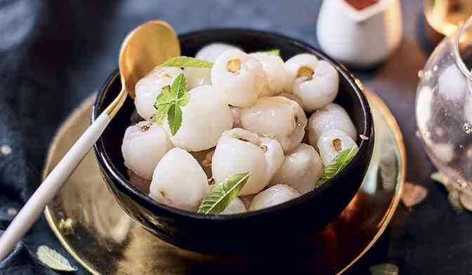 Litchis entiers dénoyautés