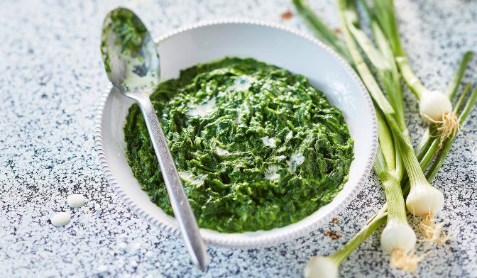 Épinards coupés cuisinés à la crème