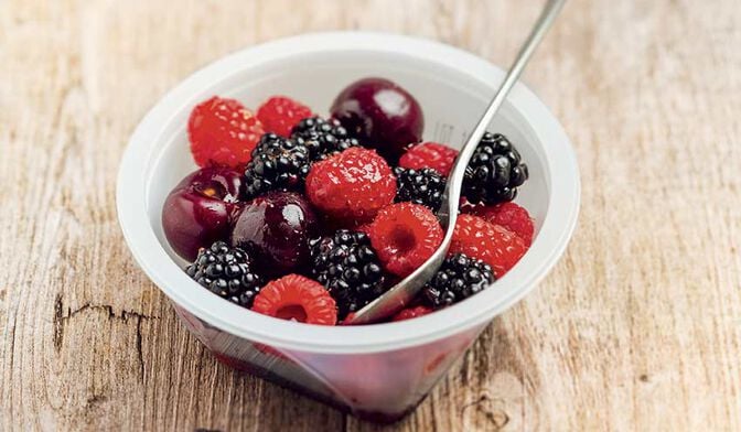 1 BOL DE FRUITS ROUGES