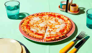 PIZZA 4 FORMAGGI ITALIA