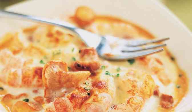 Cassolettes de langoustines aux girolles