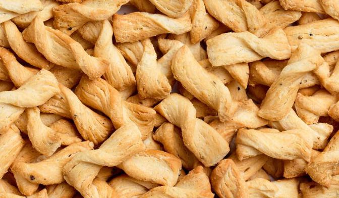 Mini-flûtes feuilletées sel et poivre
