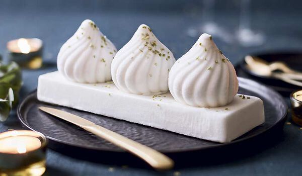 BÃ»che glacÃ©e faÃ§on Pavlova, 6 parts