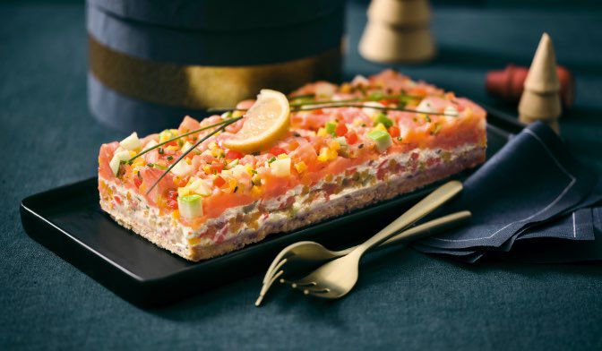 Millefeuille festif au saumon fumé