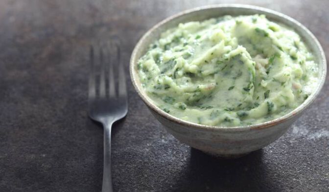 Purée de pommes de terre au colin d'Alaska et aux épinards