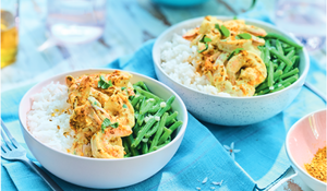 Bowl de crevettes sauce curry coco par @claire.happydiet