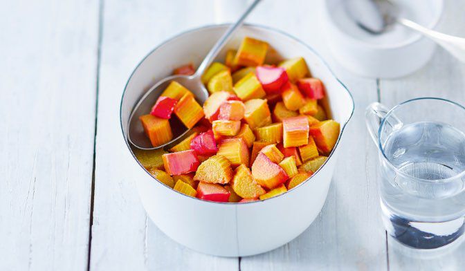 Rhubarbe en morceaux