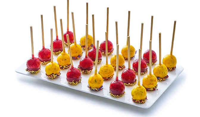Assortiment de 30 lollipops* apéritives (*sucettes)