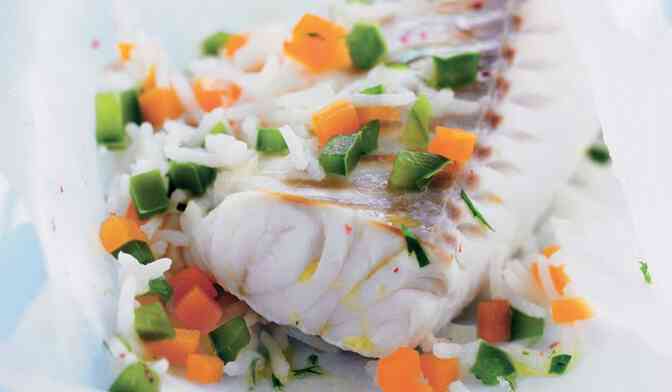 Papillote de cabillaud et riz aux petits légumes