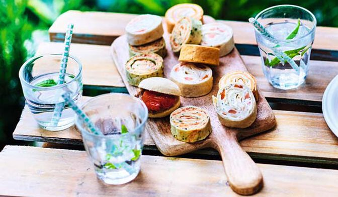 12 mini-wraps