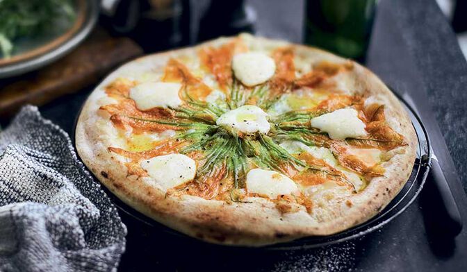 PIZZA STRACIATELLA