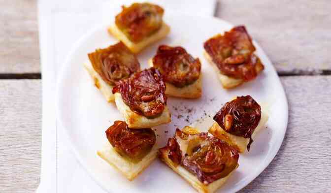 Mini-tatins aux artichauts