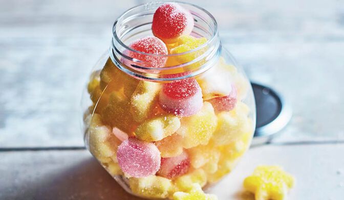 Bonbons goût cerise et goût pêche