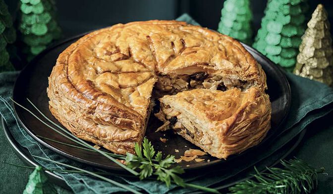 Tourte pintade, cèpes et marrons