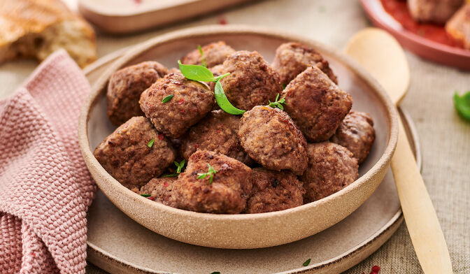 Boulettes au boeuf crues