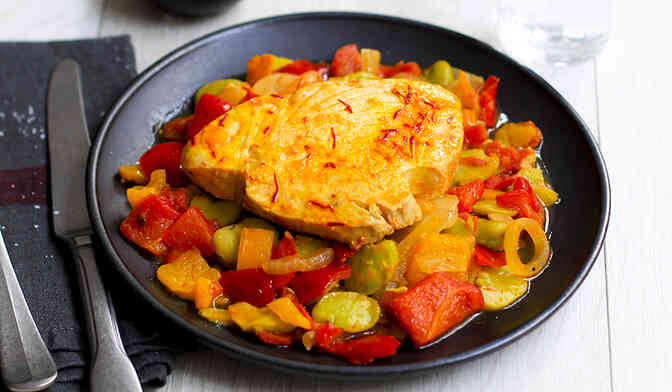 Thon basquaise au safran et fèves