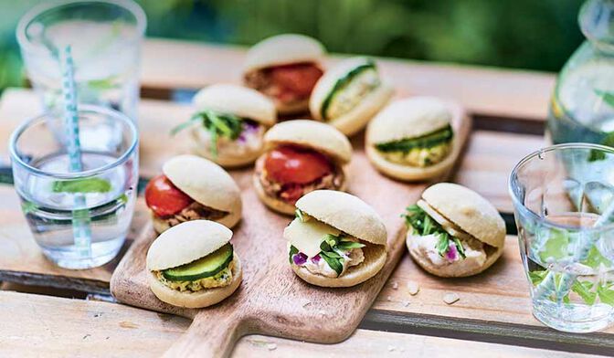 9 mini-sandwichs façon pan bagnat