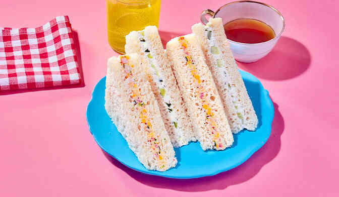 CLUB SANDWICH FA&Ccedil;ON TEA TIME