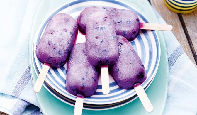 Bâtonnets glacés aux blueberries