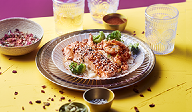 Saumon au riz basmati & gambas tandoori brocolis grillés