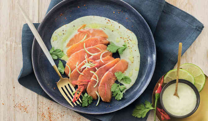 Ceviche de truite arc-en-ciel, leche de tigre, coriandre par Juan Arbelaez