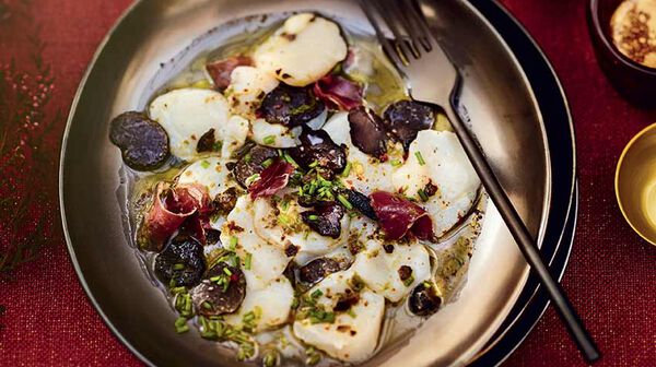 Recette Saint Jacques Marinees A La Truffe Huile De Noisette Et