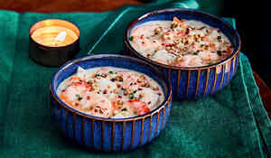 2 cassolettes au bar, à la crevette, à l'écrevisse et aux petits légumes