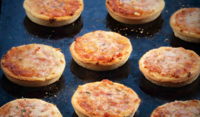9 PETITES PIZZA JAMB/FROM