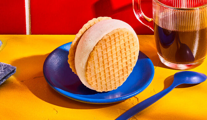 Sandwich de crème glacée au lait, citron et cannelle — vue 3