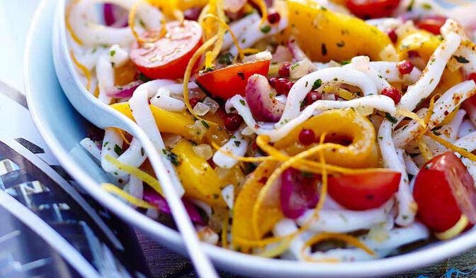 Salade de calmar et mangue