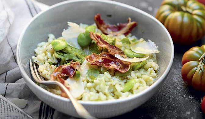 Risotto au pesto de fèves et pecorino