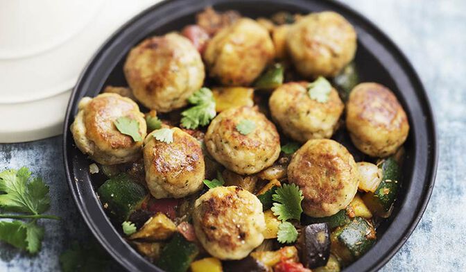 Tajine de boulettes de merlan aux légumes et citron confit