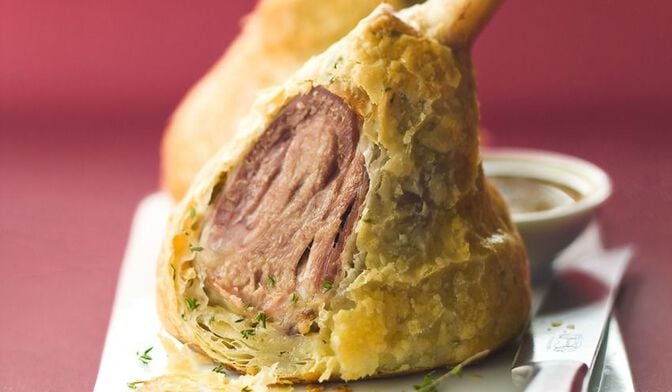 Souris d'agneau en croûte de thym
