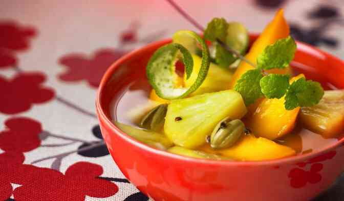 Infusion de mangue et d'ananas au thé vert et à la menthe