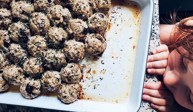 Boulettes de poulet aux aubergines et parmesan