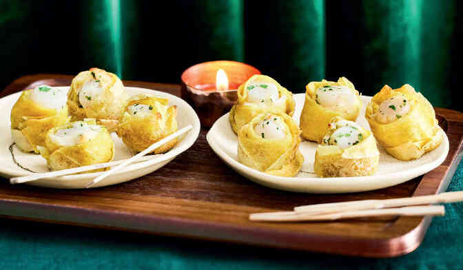 9 croustilles apéritives aux noix de Saint-Jacques* et agrumes