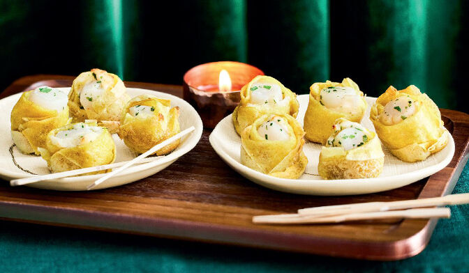 9 croustilles apéritives aux Noix de Saint-Jacques* et agrumes