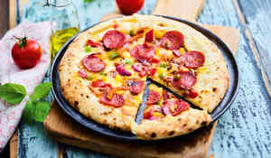 PIZZA 3 FROMAGES/SALAMI