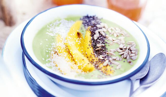 Smoothie bowl avocat-mangue